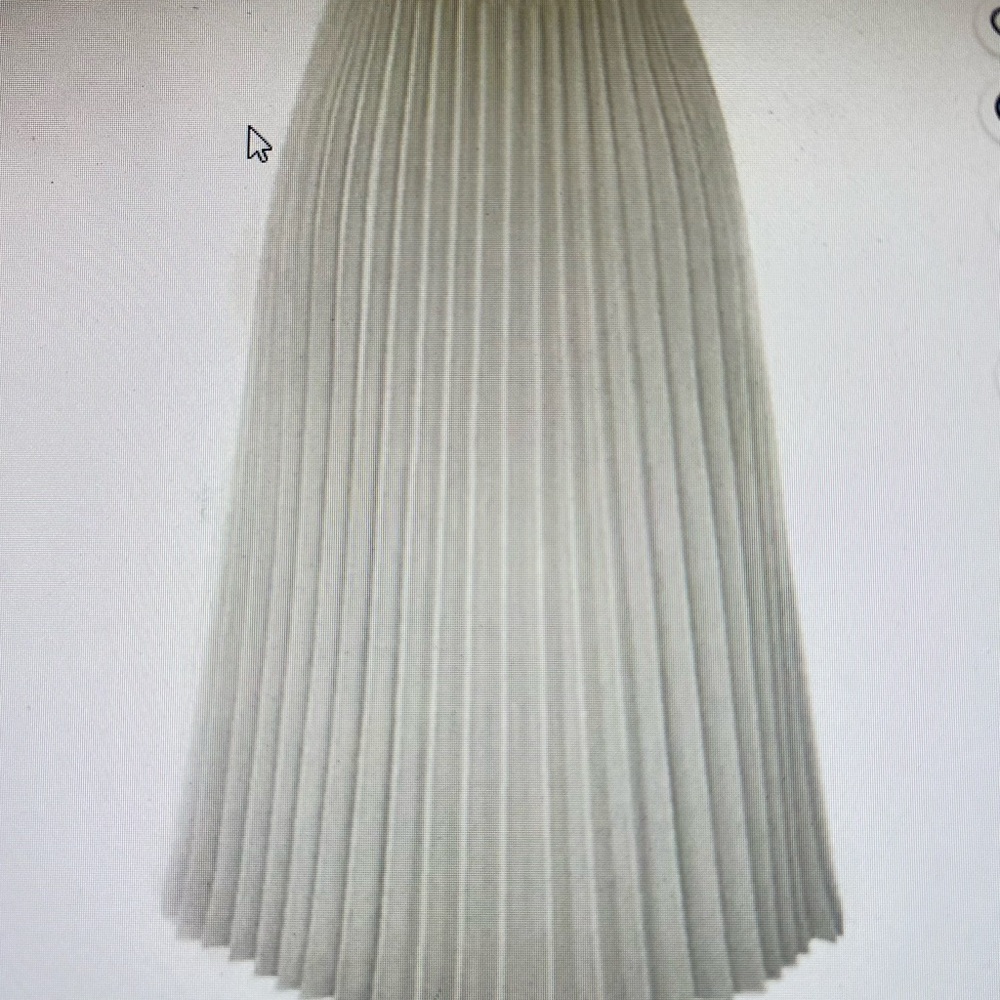 Ebossy White Maxi Skirt with Flowing Panels. Size M. NWTGS - Picture 3 of 6